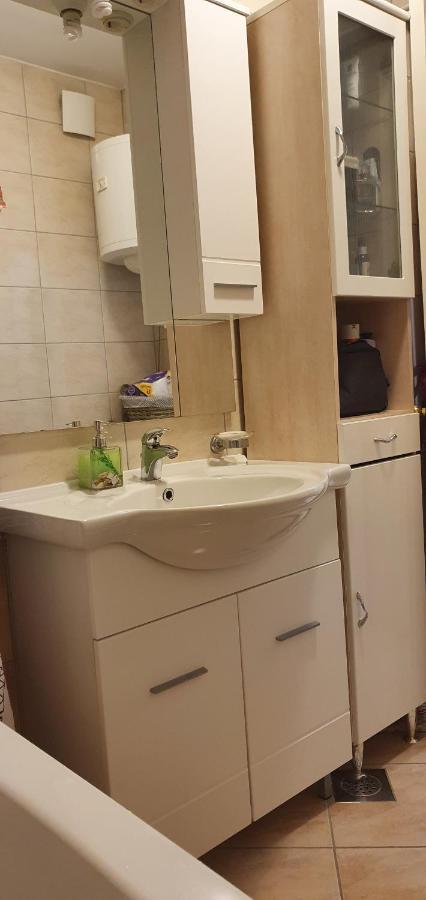 Tomislav Apartment Makarska Exterior photo