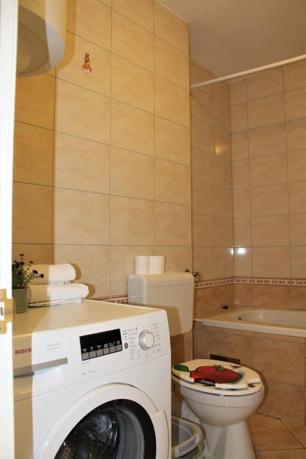 Tomislav Apartment Makarska Exterior photo